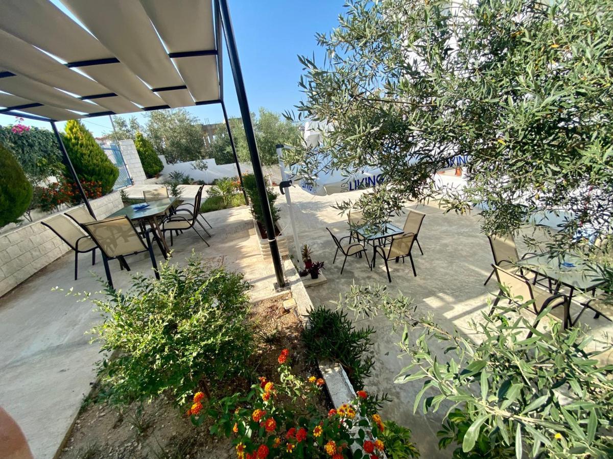 Hotel Vila Ali كساميل المظهر الخارجي الصورة
