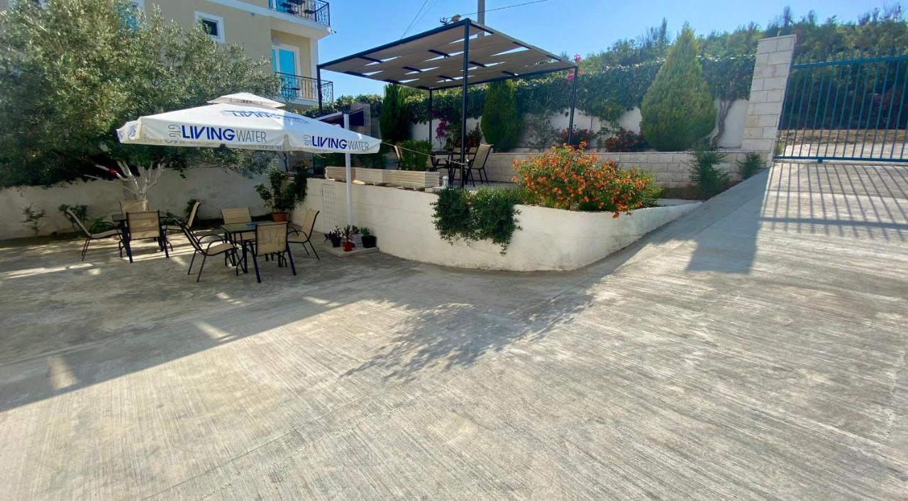 Hotel Vila Ali كساميل المظهر الخارجي الصورة
